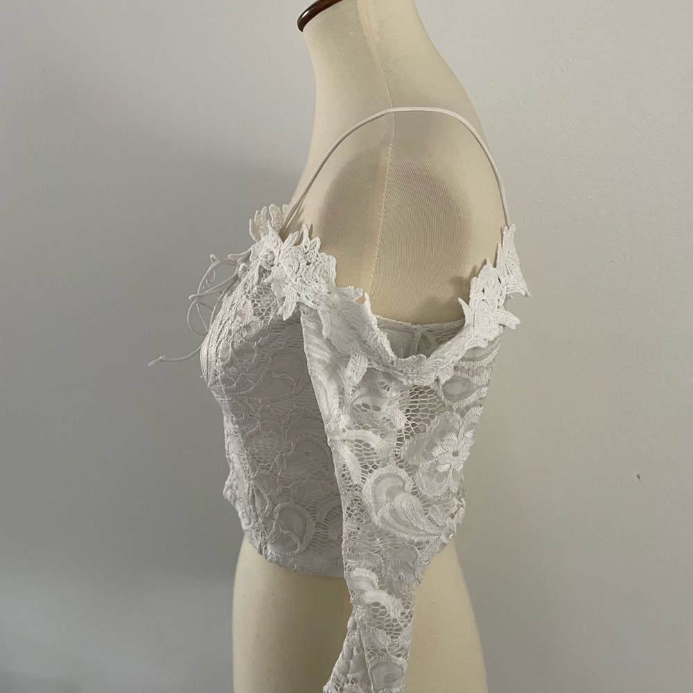 Papermoon Ivory Lace Top Size Medium - Picture 3 of 9